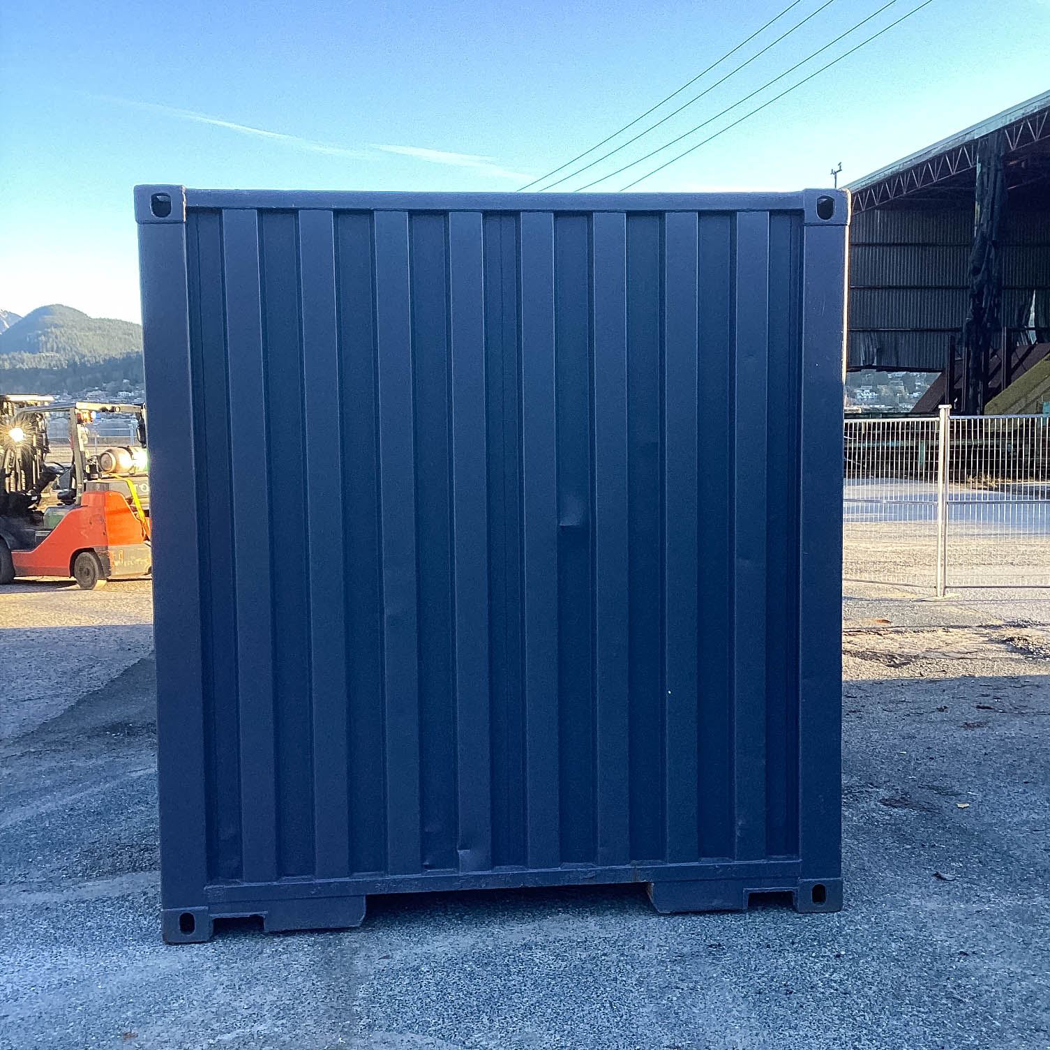 26′ Cut-Down Shipping Container w/Roll-Up Door - Backstorage Containers